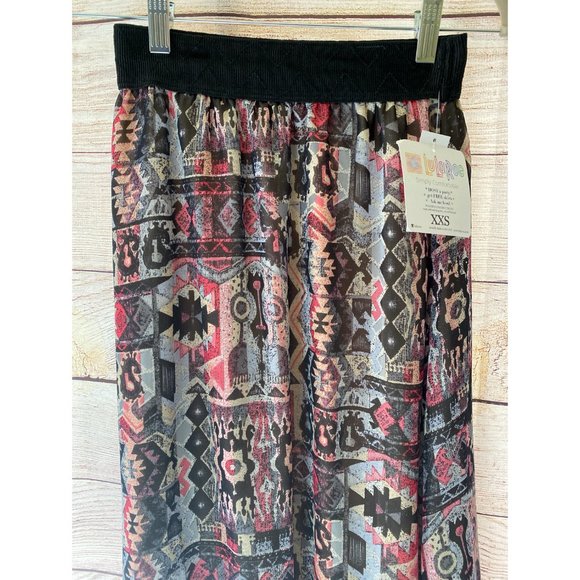 Rare LuLaRoe Lola midi skirt in tribal pattern XXS - Picture 2 of 8